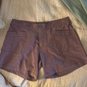 NWT Aventura dusty purple light weight shorts size 8